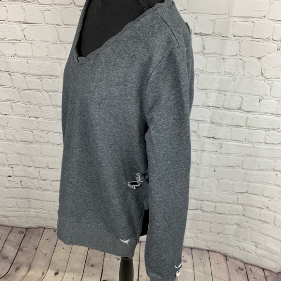 Romeo & Juliet couture distressed sweatshirt - Picture 3 of 5